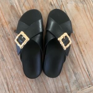 NEVER WORN Schutz Enola Crossed Sporty Sandal 8.5